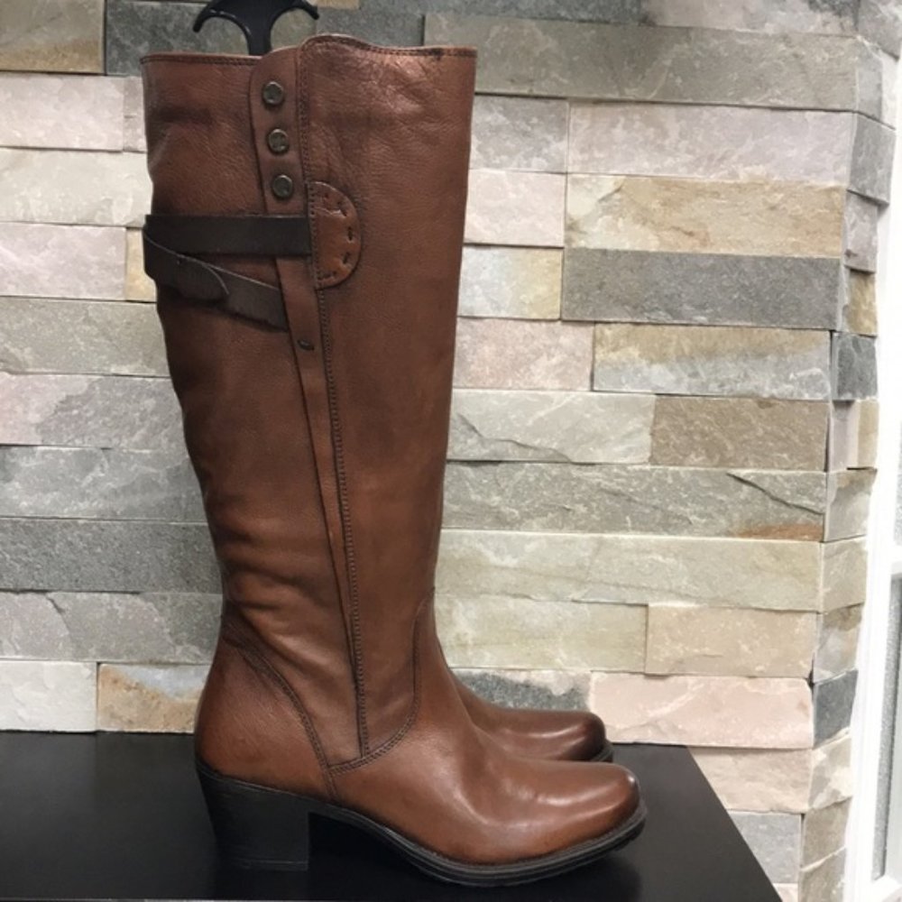 Clarks Maymie Stellar Knee High Boot (H80-A) - Picture 3 of 15